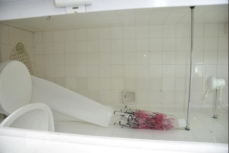 Apartamento para alugar com 85m², 2 quartos e 1 vagaBanheiro de Serviço