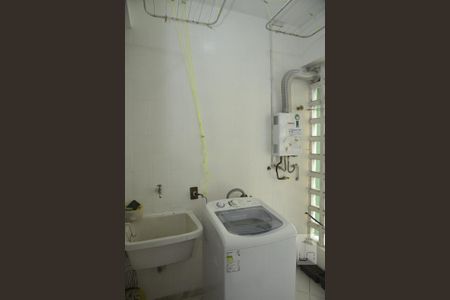 Apartamento para alugar com 85m², 2 quartos e 1 vagaÁrea de Serviço