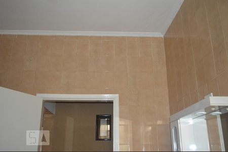 Casa à venda com 240m², 2 quartos e 2 vagasCozinha