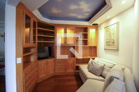 Sala de TV de apartamento para alugar com 3 quartos, 130m² em Indianópolis, São Paulo