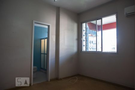 Apartamento à venda com 105m², 2 quartos e 2 vagasQuarto 2 - Suíte