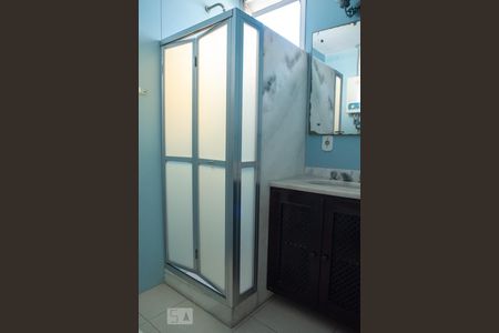 Apartamento à venda com 105m², 2 quartos e 2 vagasBanheiro da Suíte