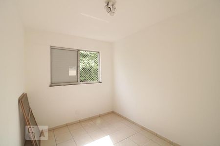 Dormitório 1 de apartamento à venda com 3 quartos, 61m² em Jardim Independência, São Paulo