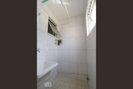 Apartamento à venda com 61m², 3 quartos e 1 vaga Apartamento à venda com 61m², 3 quartos e 1 vagaDetalhe da area de serviço