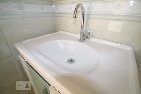 Apartamento à venda com 61m², 3 quartos e 1 vaga Apartamento à venda com 61m², 3 quartos e 1 vagaBanheiro Social