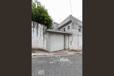 Casa à venda com 200m², 3 quartos e 3 vagasFachada