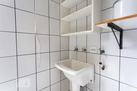 Casa de condomínio para alugar com 98m², 3 quartos e 2 vagas Casa de condomínio para alugar com 98m², 3 quartos e 2 vagasÁrea de Serviço