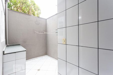 Casa de condomínio para alugar com 98m², 3 quartos e 2 vagas Casa de condomínio para alugar com 98m², 3 quartos e 2 vagasÁrea de Serviço