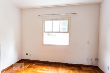 Casa de condomínio para alugar com 98m², 3 quartos e 2 vagas Casa de condomínio para alugar com 98m², 3 quartos e 2 vagasSuite