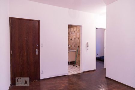 Sala de apartamento para alugar com 2 quartos, 60m² em Jardim Montanhês, Belo Horizonte