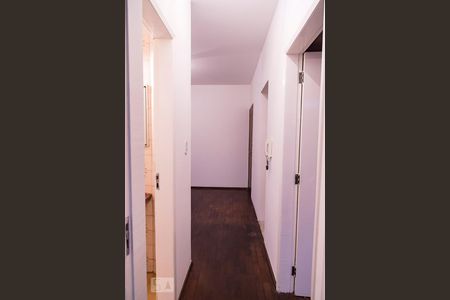 Apartamento para alugar com 60m², 2 quartos e 1 vagaCorredor