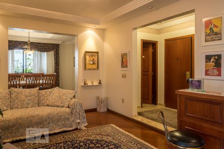 Apartamento para alugar com 169m², 3 quartos e 3 vagasSala