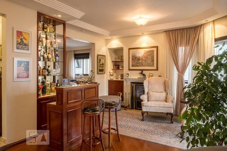 Apartamento para alugar com 169m², 3 quartos e 3 vagasSala