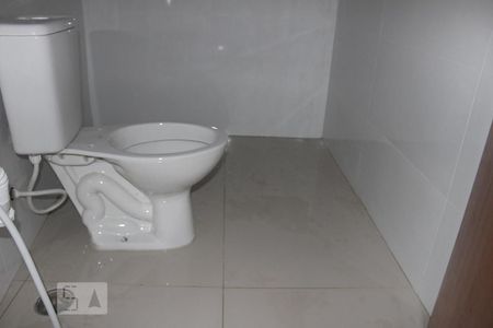 Banheiro de apartamento para alugar com 1 quarto, 40m² em Vila Ré, São Paulo