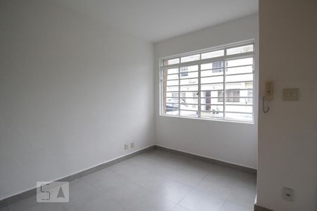 Casa de condomínio para alugar com 78m², 2 quartos e 1 vagaSala