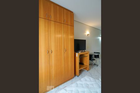 Sala/Quarto de kitnet/studio à venda com 1 quarto, 30m² em Perdizes, São Paulo