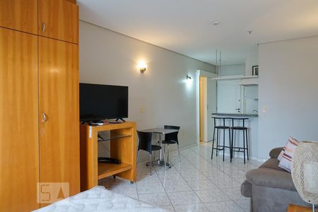 Studio à venda com 30m², 1 quarto e 1 vagaSala/Quarto