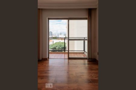 Sala de apartamento para alugar com 3 quartos, 80m² em Cerqueira César, São Paulo