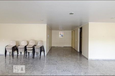 Apartamento para alugar com 80m², 3 quartos e 1 vaga Apartamento para alugar com 80m², 3 quartos e 1 vagaÁrea comum - Salão de festas