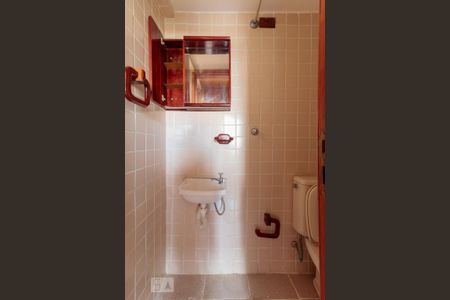 Apartamento para alugar com 80m², 3 quartos e 1 vaga Apartamento para alugar com 80m², 3 quartos e 1 vagaQuarto 2 - Lavabo