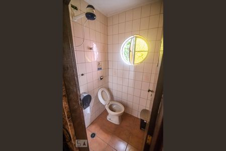 Casa à venda com 311m², 4 quartos e 7 vagasLavabo