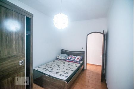 Casa à venda com 311m², 4 quartos e 7 vagasQuarto 2
