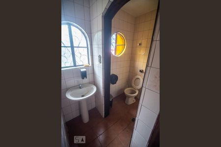 Casa à venda com 311m², 4 quartos e 7 vagasLavabo