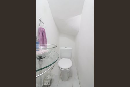 Casa à venda com 127m², 3 quartos e 4 vagasLavabo