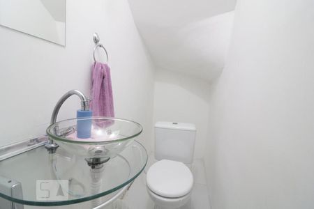 Casa à venda com 127m², 3 quartos e 4 vagasLavabo