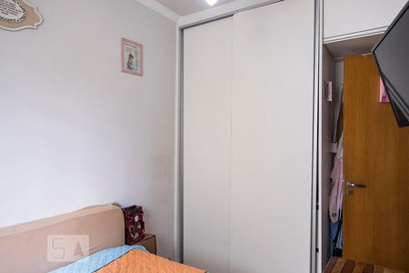 Quarto 1 de apartamento para alugar com 3 quartos, 100m² em Alto Caiçaras, Belo Horizonte