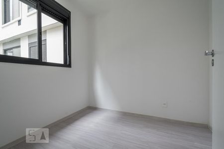 Quarto 1 de apartamento para alugar com 2 quartos, 34m² em Jurubatuba, São Paulo