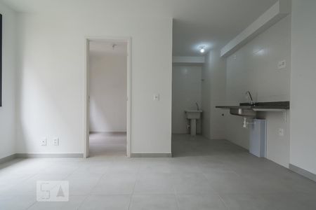 Apartamento à venda com 2 quartos, 34m² em Jurubatuba, São Paulo