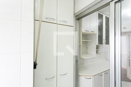 Apartamento para alugar com 69m², 2 quartos e 1 vaga Apartamento para alugar com 69m², 2 quartos e 1 vagaÁrea de Serviço