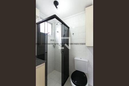 Apartamento para alugar com 69m², 2 quartos e 1 vaga Apartamento para alugar com 69m², 2 quartos e 1 vagaBanheiro da Suíte