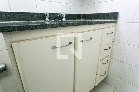 Apartamento para alugar com 69m², 2 quartos e 1 vaga Apartamento para alugar com 69m², 2 quartos e 1 vagaBanheiro Social