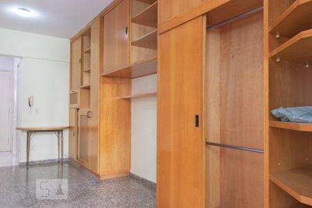 Studio Quarto de kitnet/studio para alugar com 1 quarto, 27m² em Liberdade, São Paulo