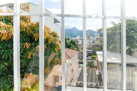 Vista de apartamento à venda com 2 quartos, 48m² em Andaraí, Rio de Janeiro