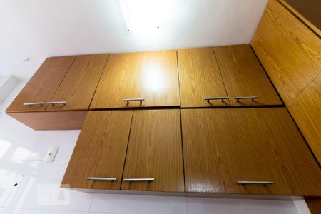 Apartamento para alugar com 32m², 1 quarto e sem vagaCozinha - Armários