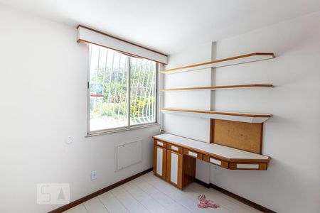 Quarto 2 de apartamento para alugar com 2 quartos, 65m² em Santa Rosa, Niterói