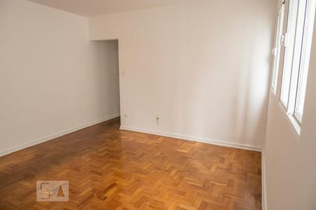 Sala de apartamento à venda com 2 quartos, 73m² em Cerqueira César, São Paulo