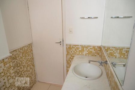 Apartamento à venda com 73m², 2 quartos e sem vagaBanheiro