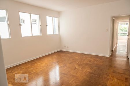 Sala de apartamento à venda com 2 quartos, 73m² em Cerqueira César, São Paulo