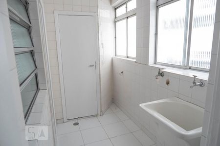 Apartamento à venda com 73m², 2 quartos e sem vagaLavanderia