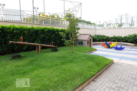 Apartamento para alugar com 70m², 2 quartos e 1 vaga Apartamento para alugar com 70m², 2 quartos e 1 vagaPlayground