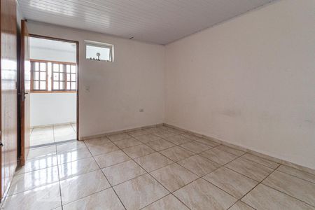 Quarto de casa para alugar com 1 quarto, 25m² em Jardim Bonfiglioli, São Paulo