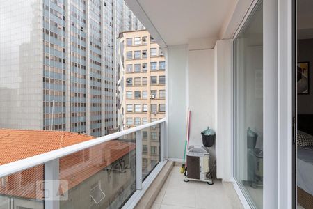 Studio à venda com 23m², 1 quarto e sem vaga Studio à venda com 23m², 1 quarto e sem vagaSacada