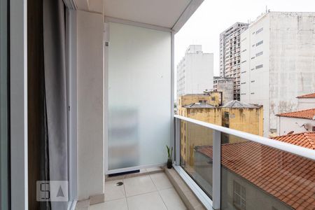 Studio à venda com 23m², 1 quarto e sem vaga Studio à venda com 23m², 1 quarto e sem vagaSacada