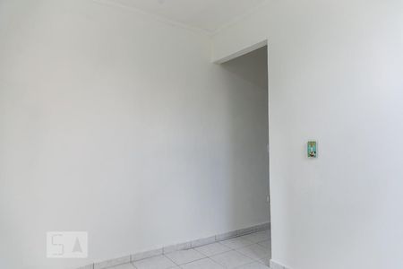 Quarto 2 de casa para alugar com 2 quartos, 85m² em Carandiru, São Paulo