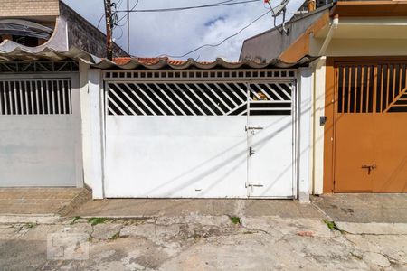 Casa à venda com 150m², 2 quartos e 2 vagasFachada