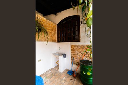 Casa à venda com 130m², 2 quartos e 2 vagasÁrea de Serviço